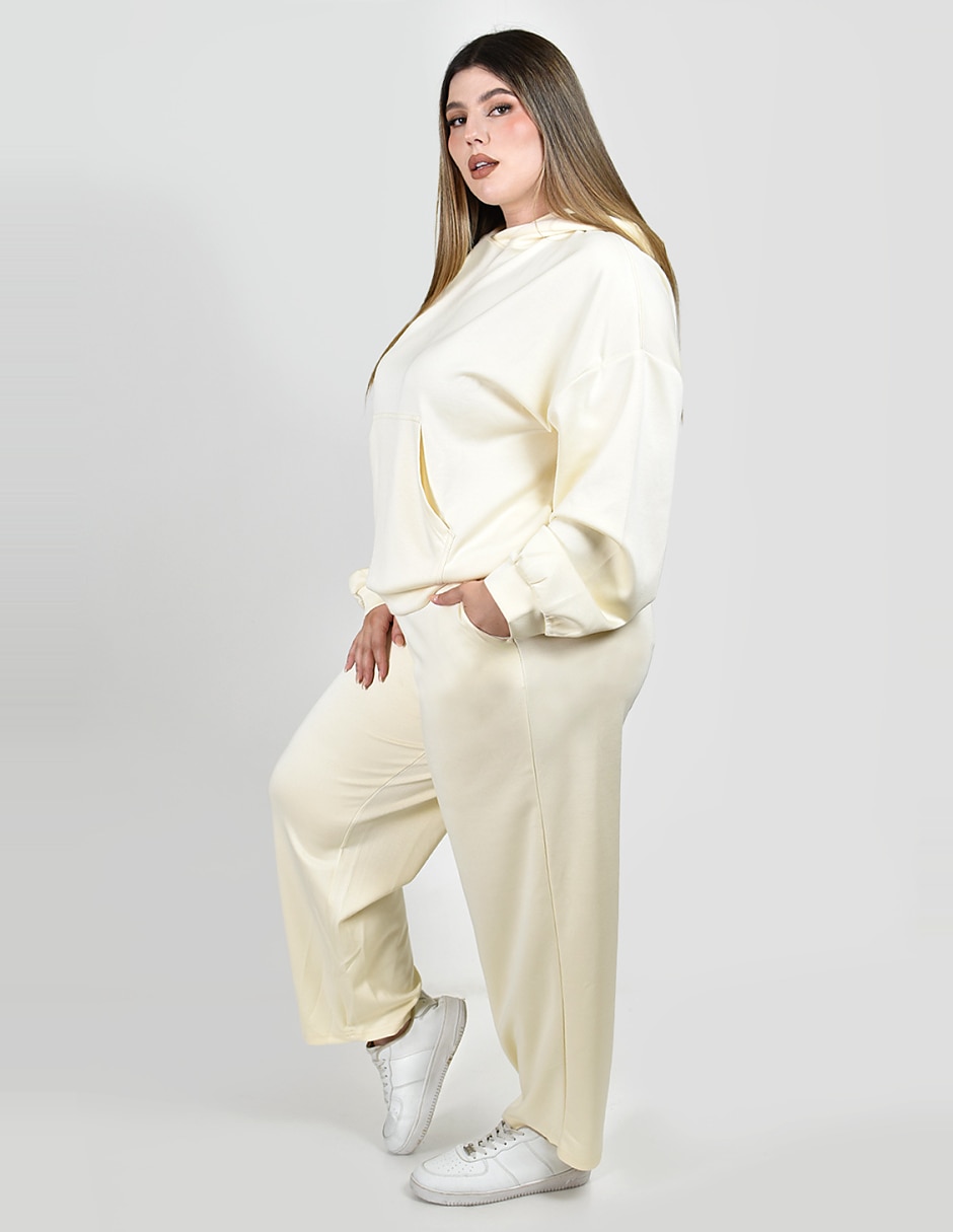 Conjunto deportivo regular con elástico para mujer 5