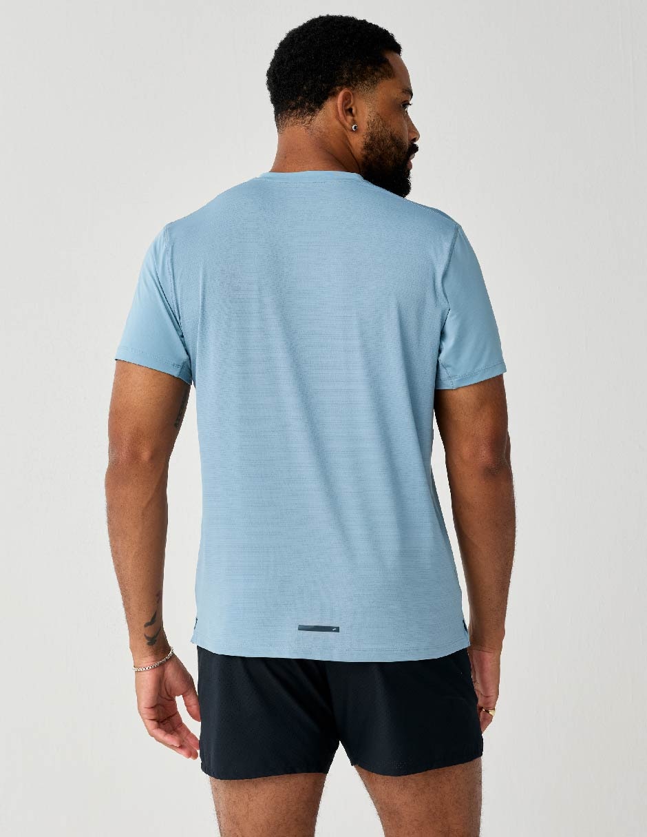 Playera deportiva para correr Dash Cooling Short Sleeve de hombre 2