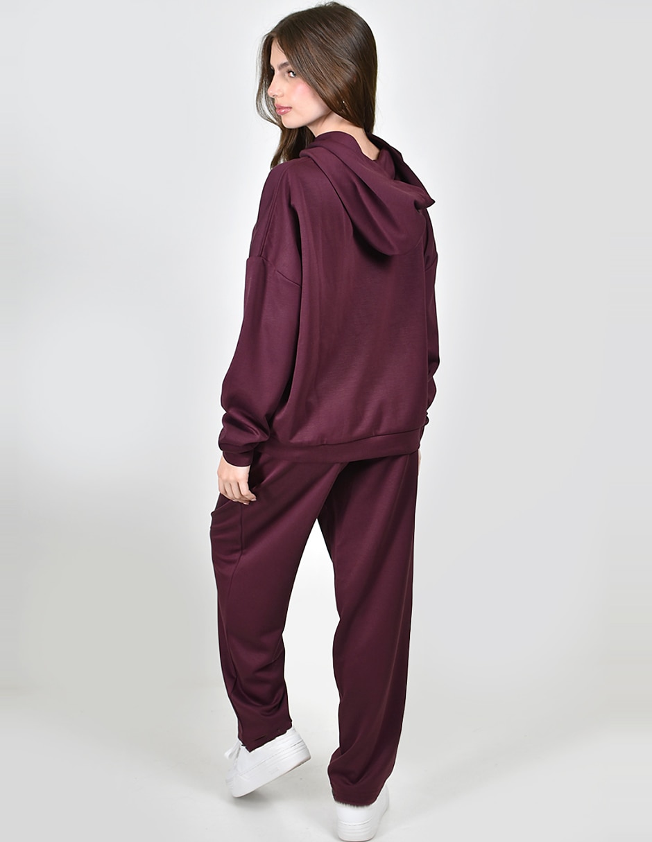 Conjunto deportivo regular con elástico para mujer 4
