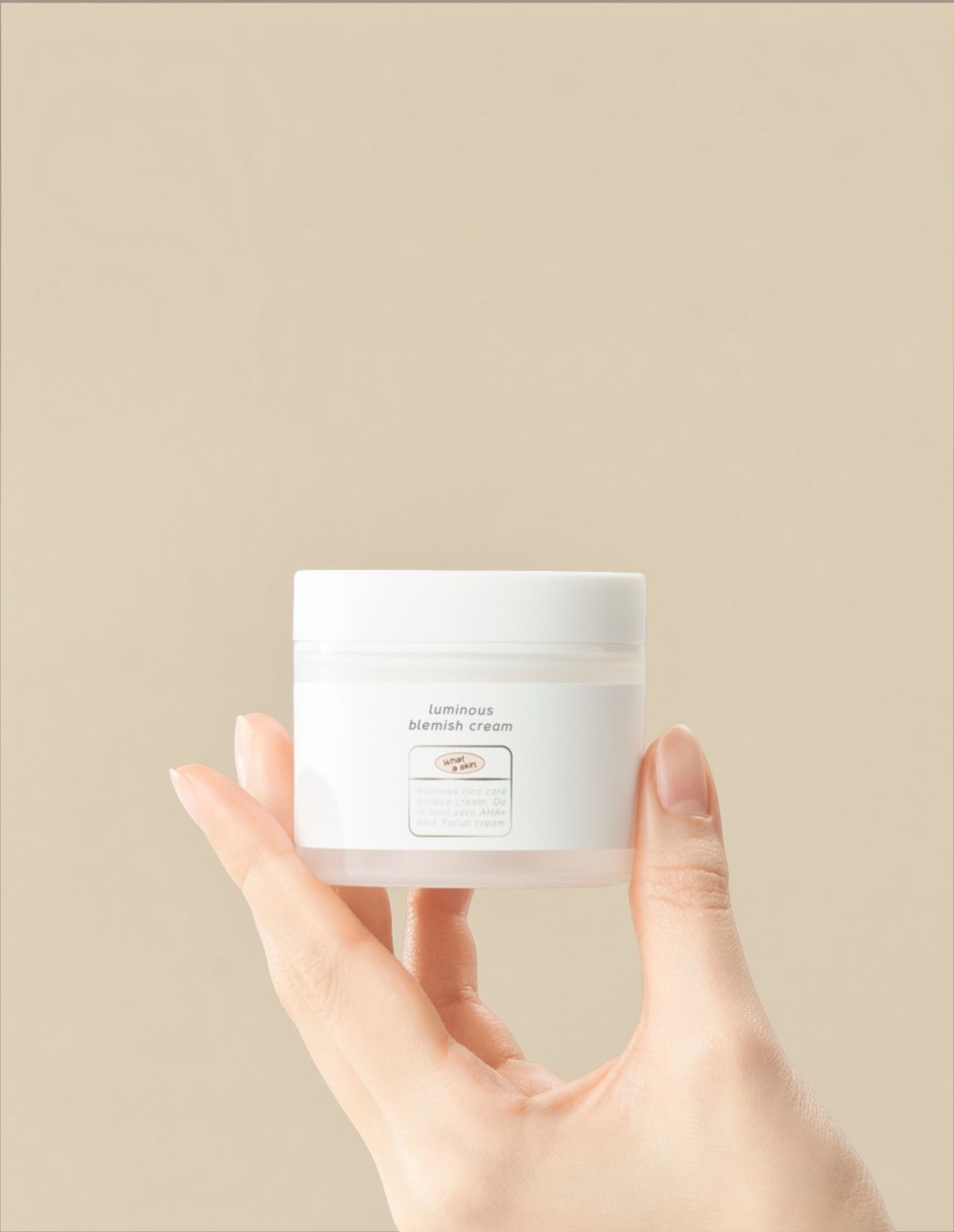 Crema facial recomendada para aclarar Día y noche todo tipo piel 2