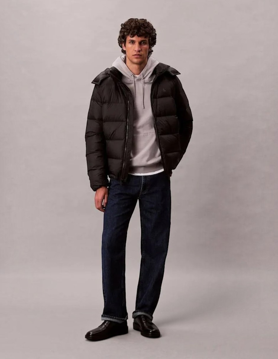 Chamarra acolchada puffer impermeable con capucha y bolsa para hombre 5