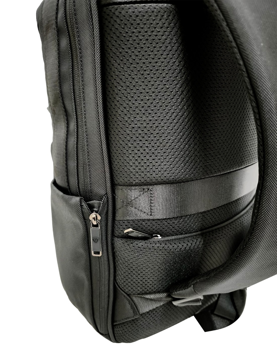 Mochila con portalaptop negro para hombre 7