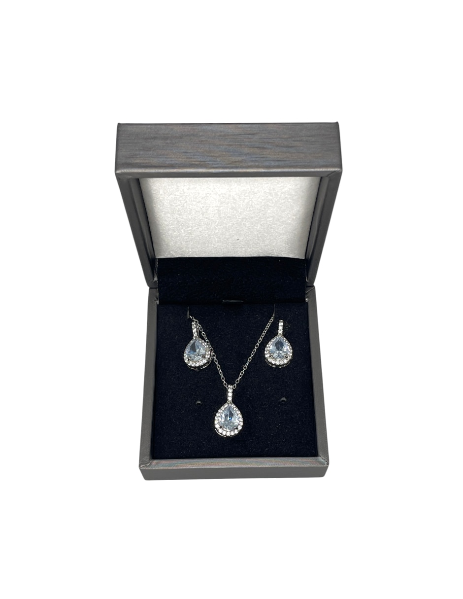 Aretes y collar de acero inoxidable zirconia