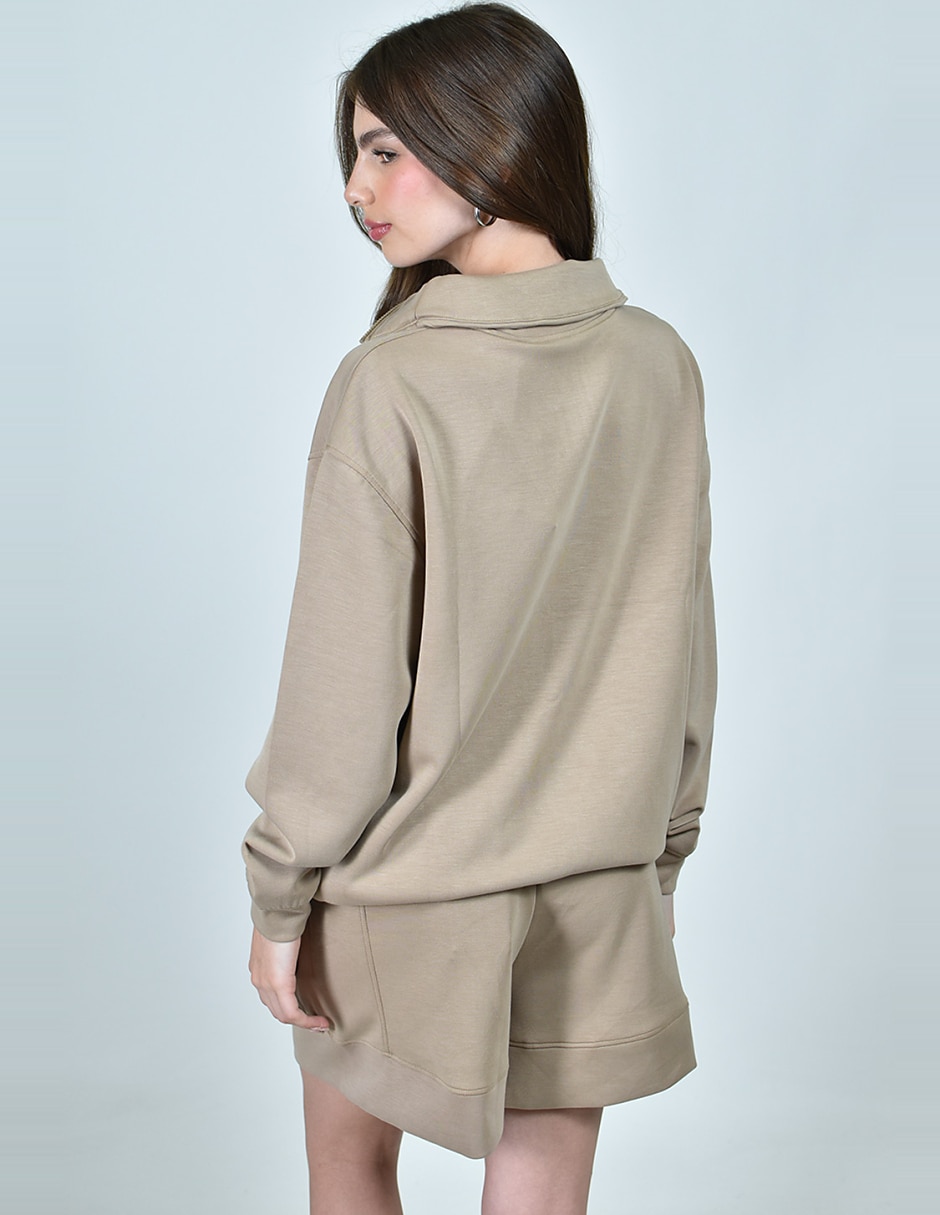 Conjunto deportivo regular con elástico para mujer 4
