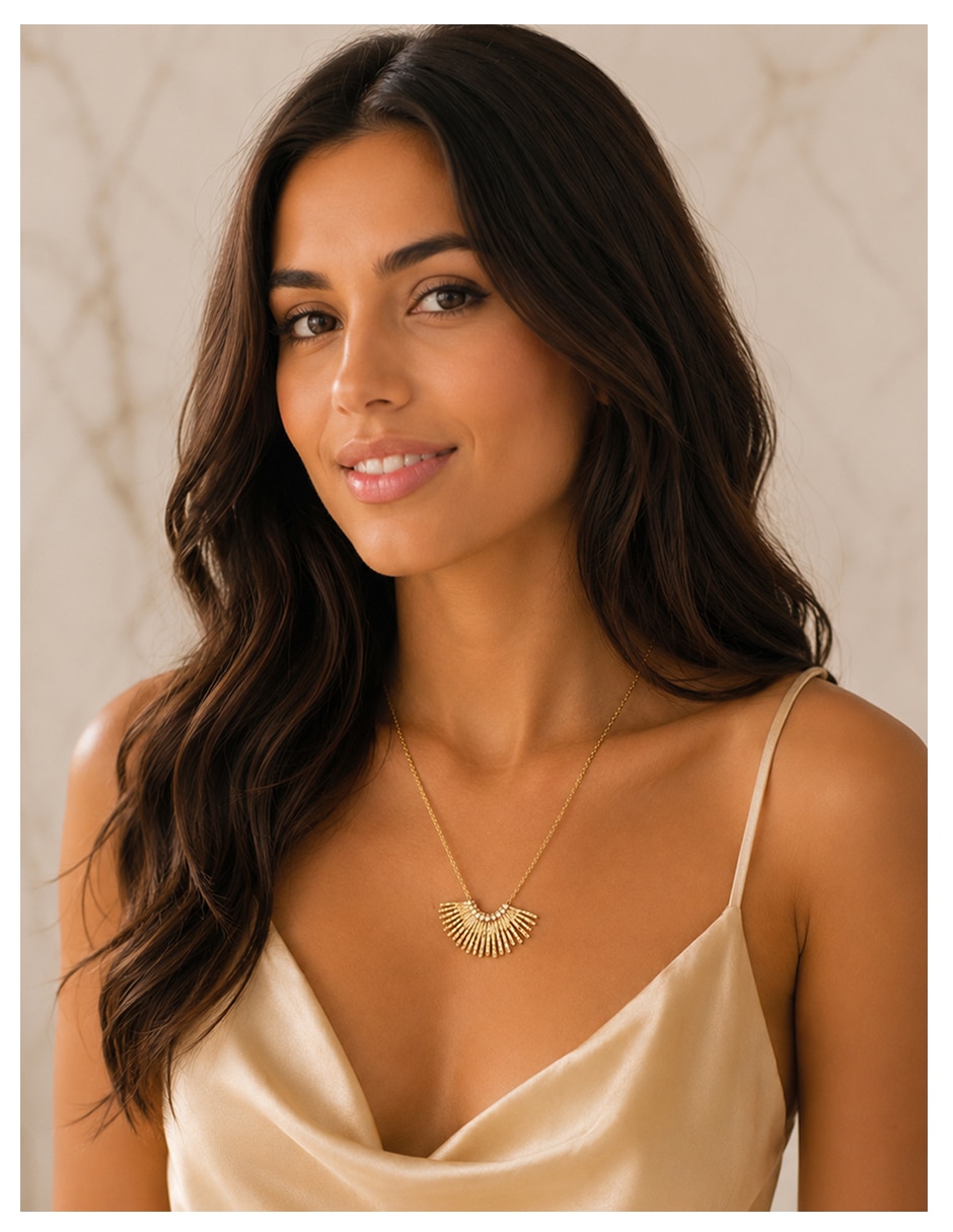 Collar con dije de sol de acero inoxidable 18 k 6