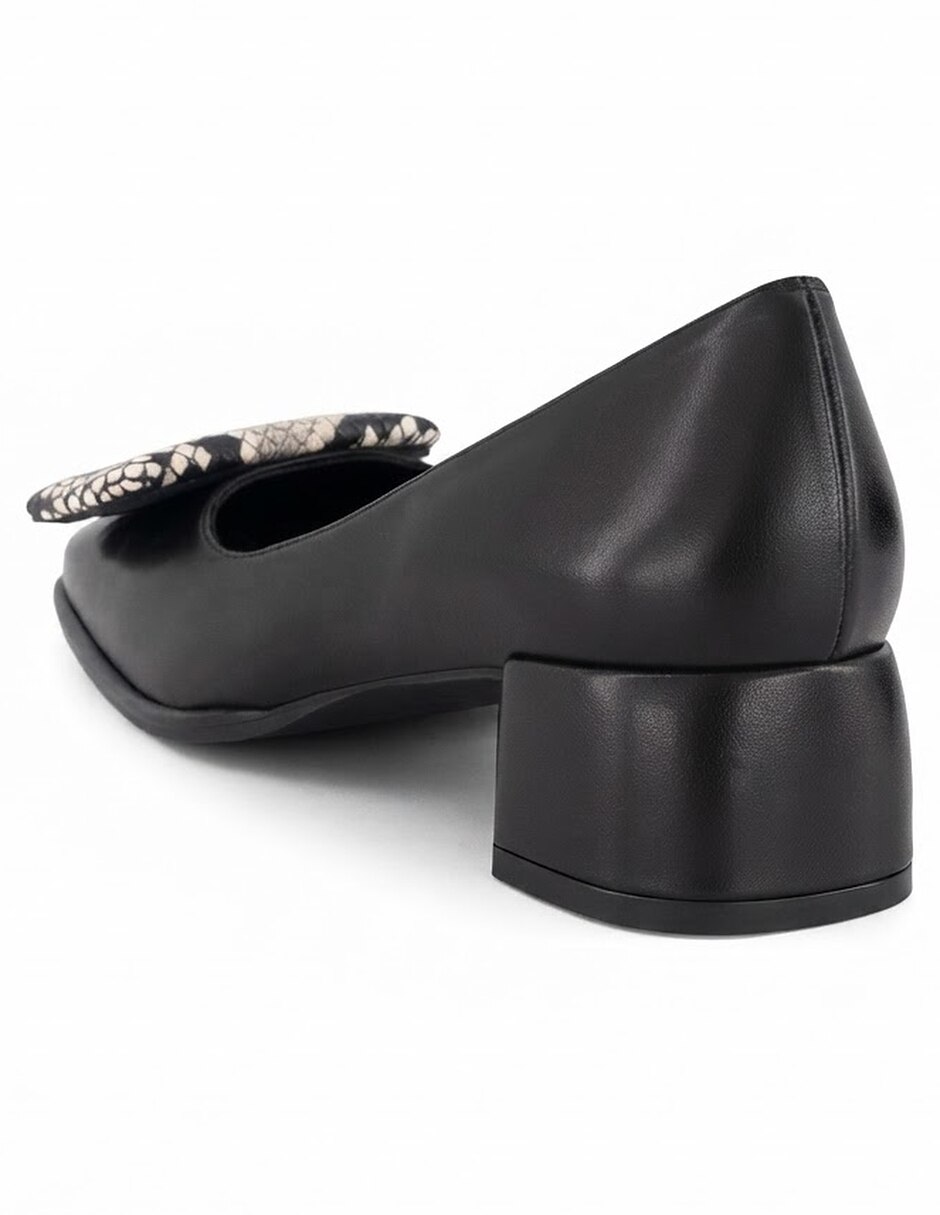 Zapatilla de piel 3