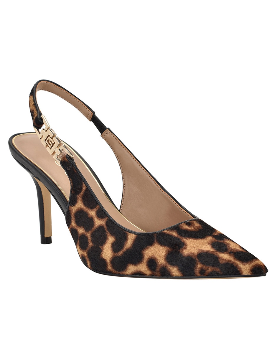 Zapatilla de piel 2