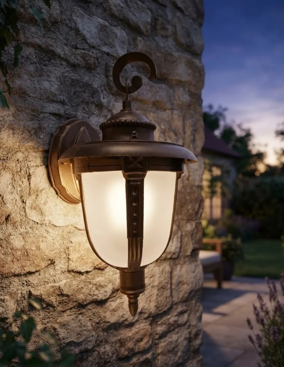 Arbotante Incandescente y LED Faroly
