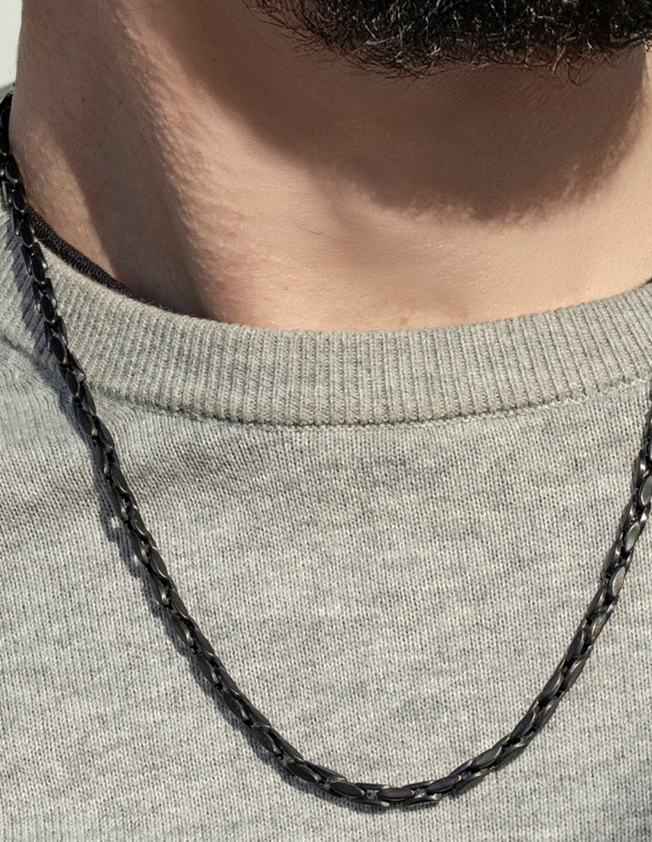 Collar urban man de acero inoxidable