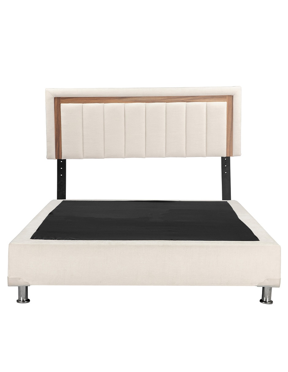 Cama de madera y tela 3