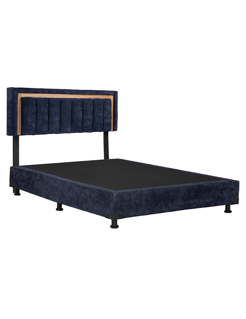 Cama de madera y tela 3
