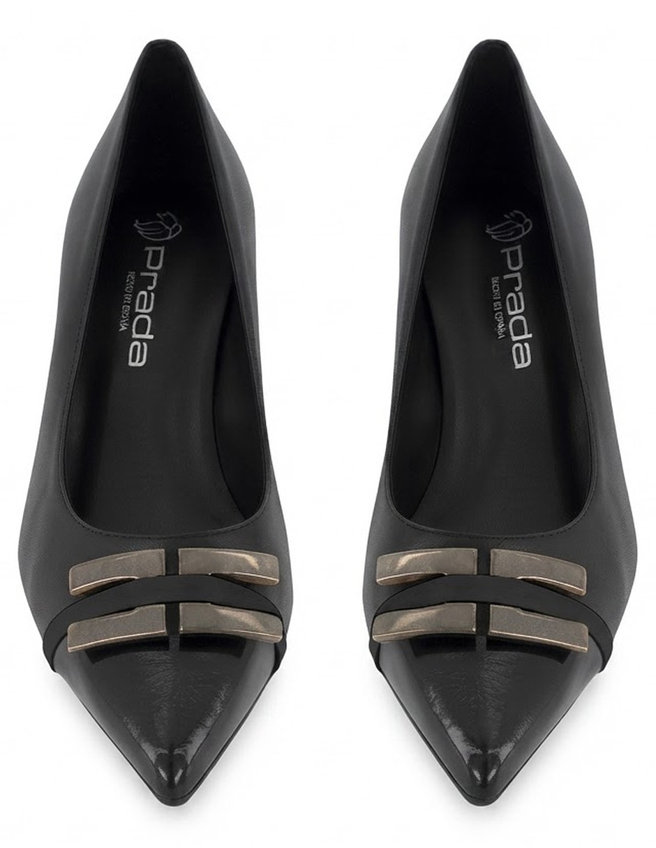 Zapatilla de piel 4