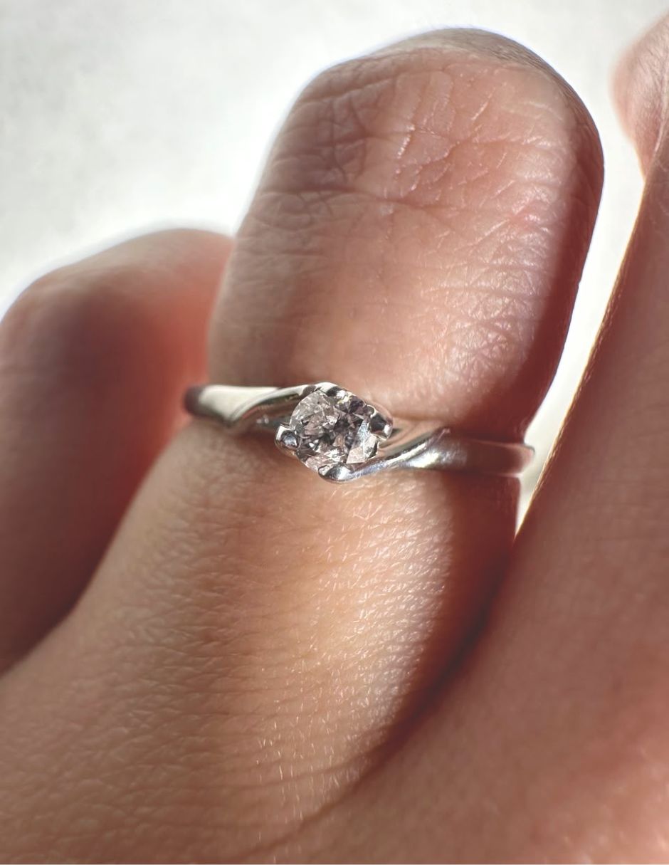 Anillo 14 k de oro blanco diamante brillante 2