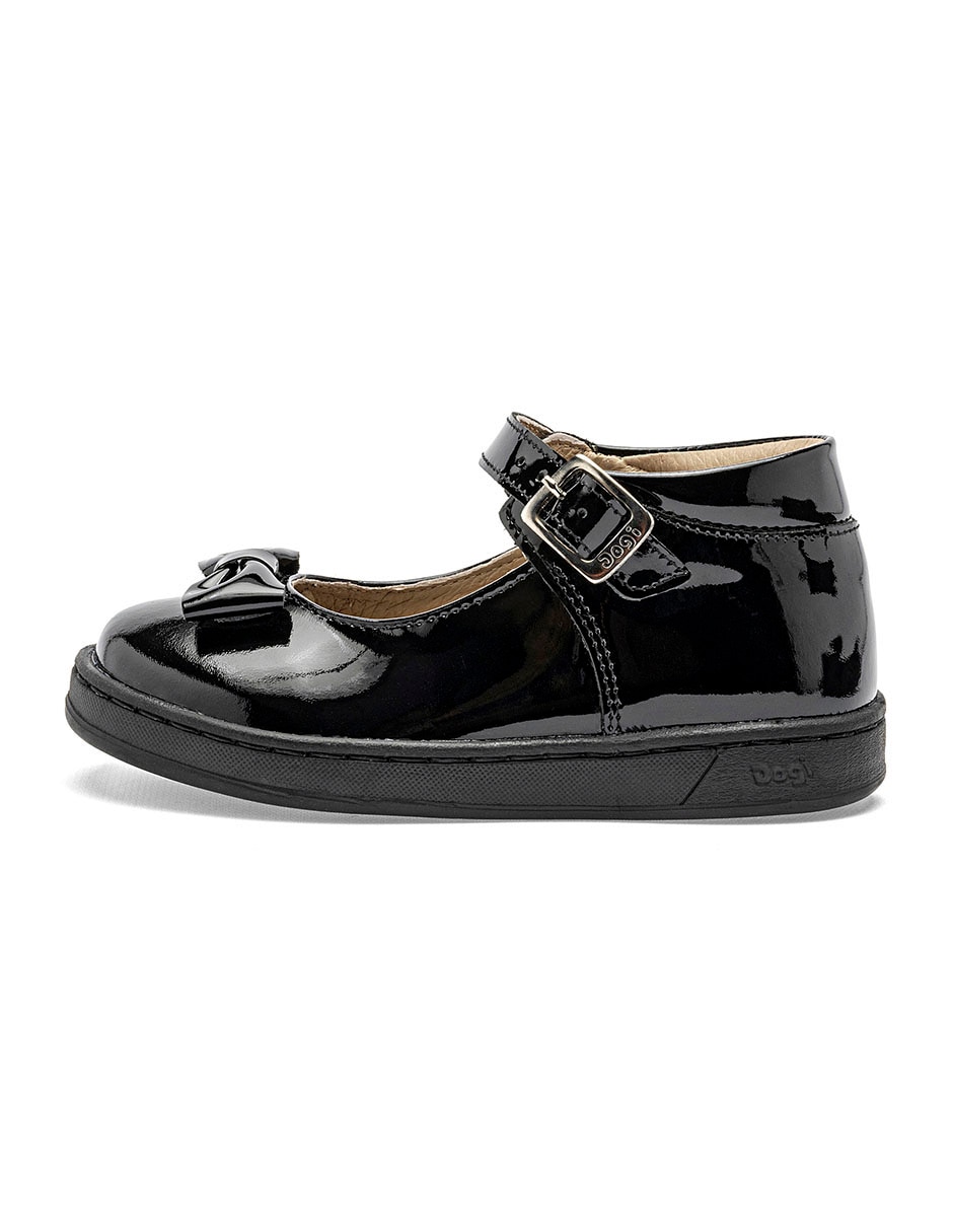 Zapato de piel para niña Zapato de piel para niña