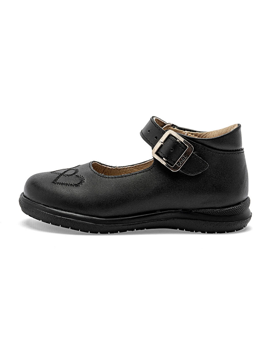 Zapato de piel para niña Zapato de piel para niña