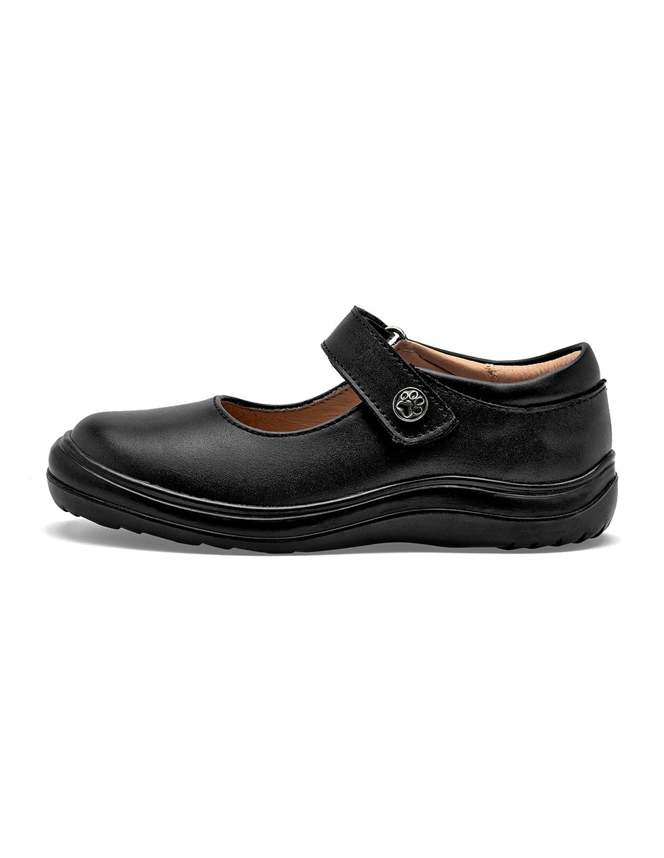Zapato de piel para niña