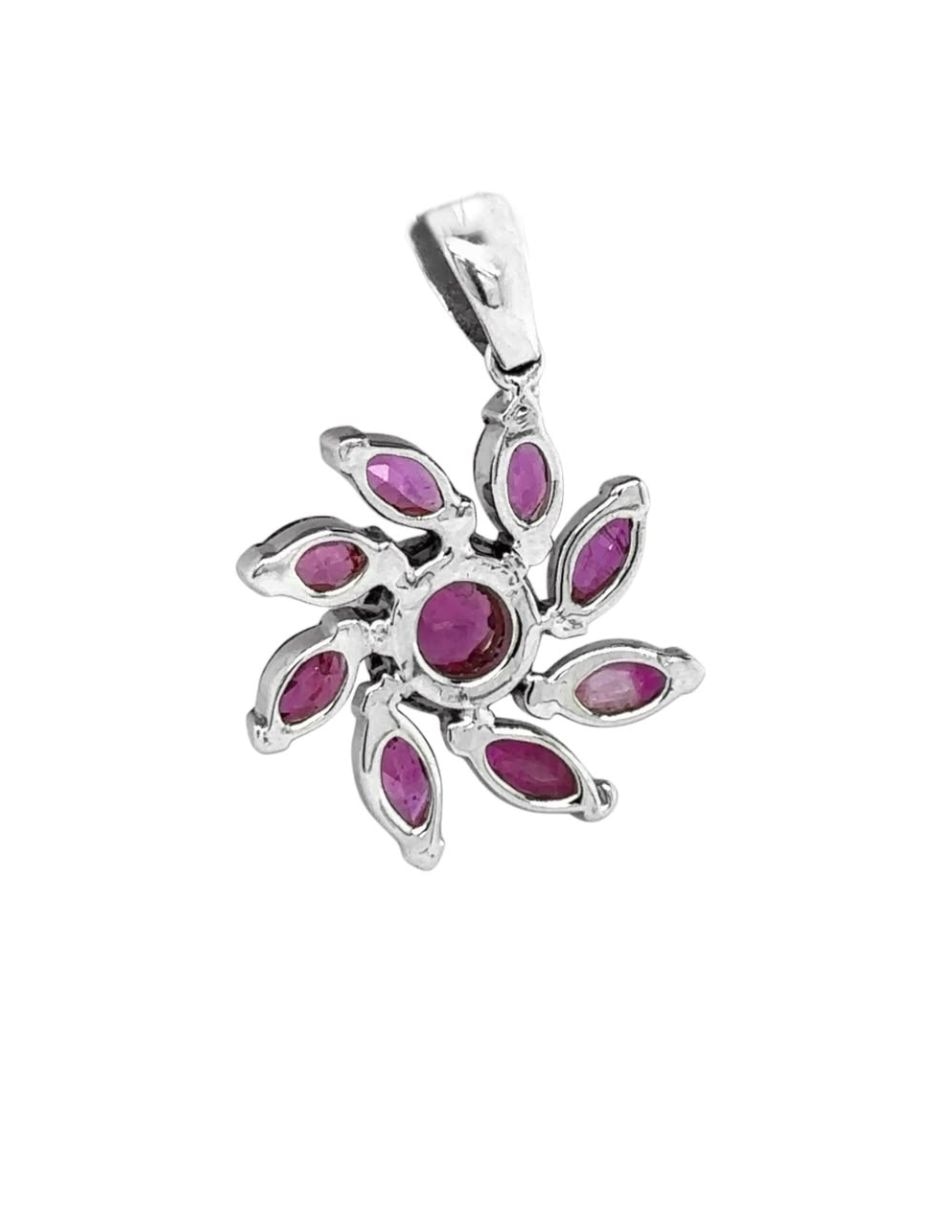 Dije de flor de oro blanco 14 k