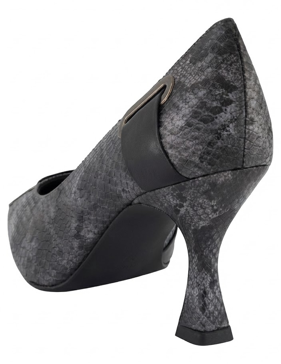 Zapatilla piel 4