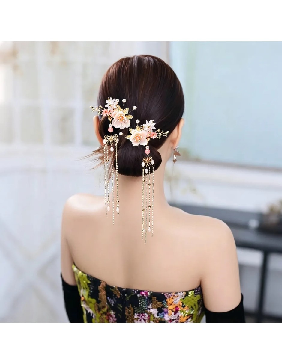 Tocado para cabello con acabado brillante 4