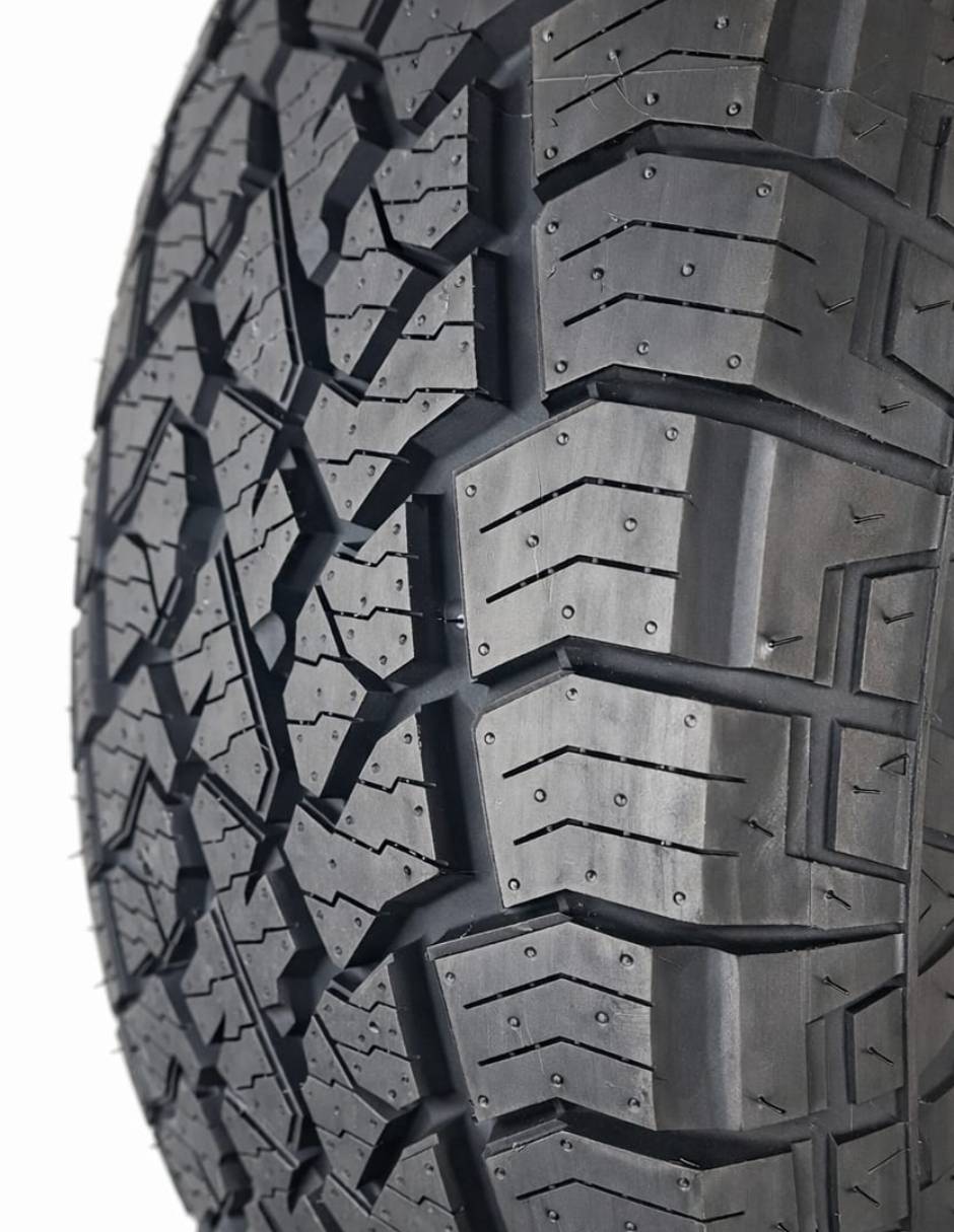 Set de llantas para auto Shredder AT 265/75 R16