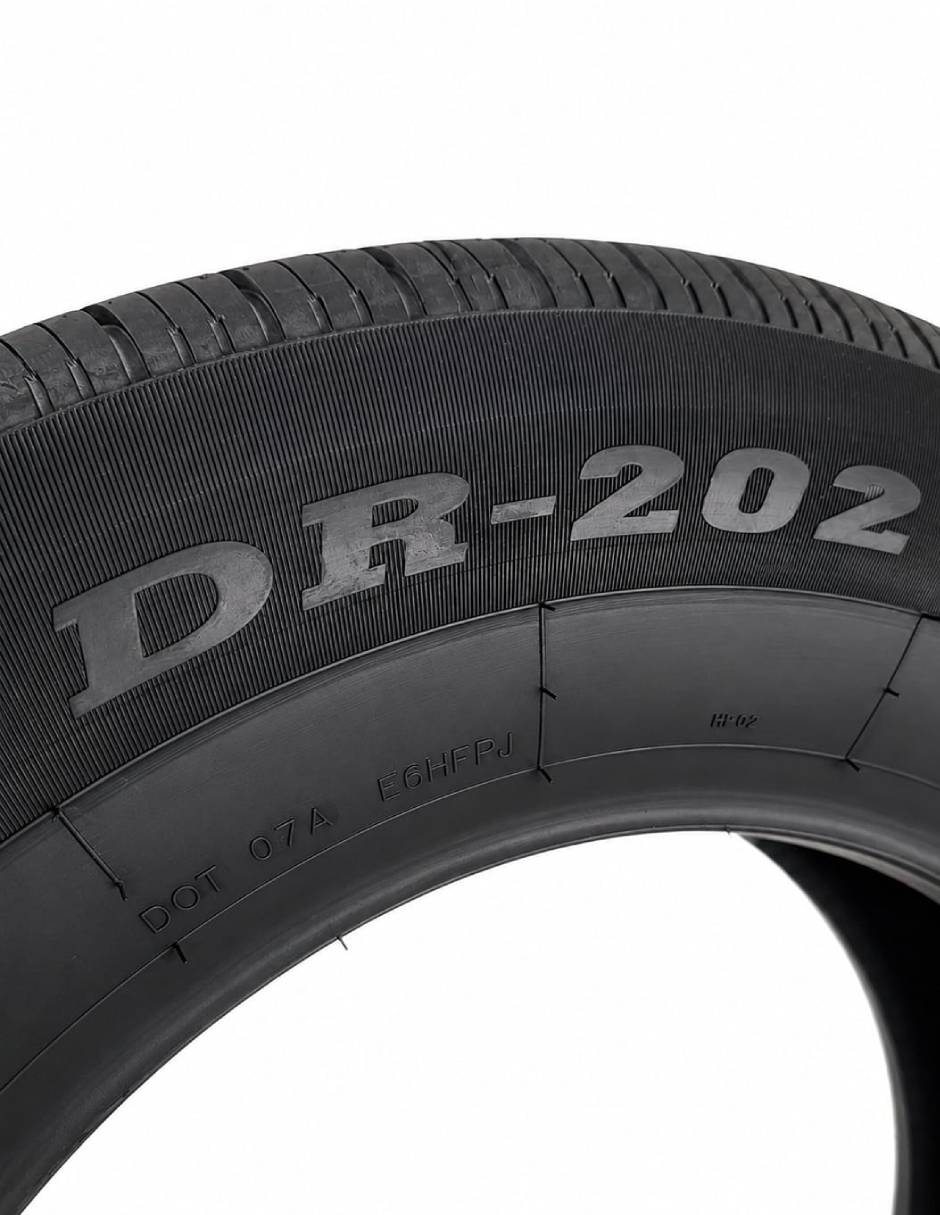 Llanta para auto DR-202 215/70 R15