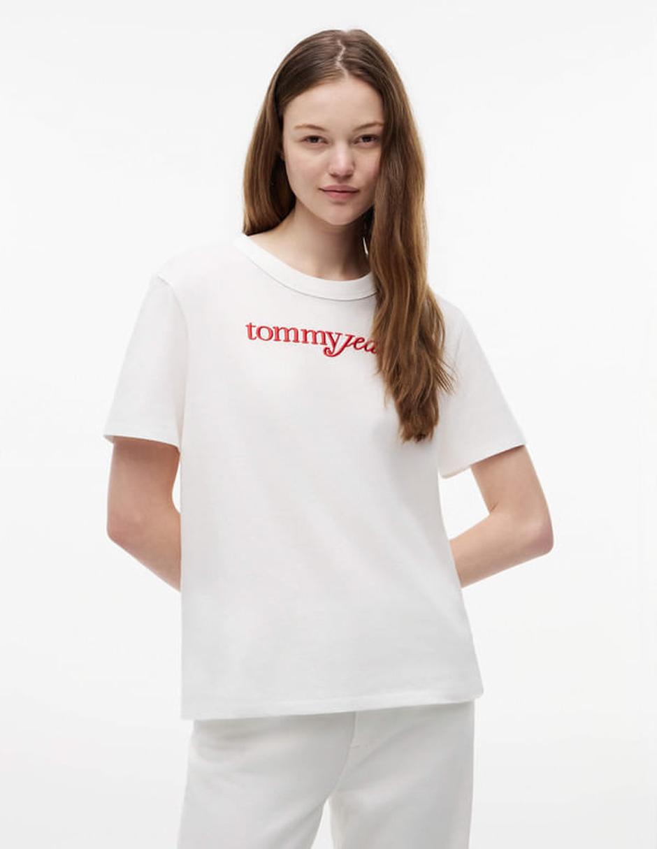 Playera manga corta cuello redondo para mujer