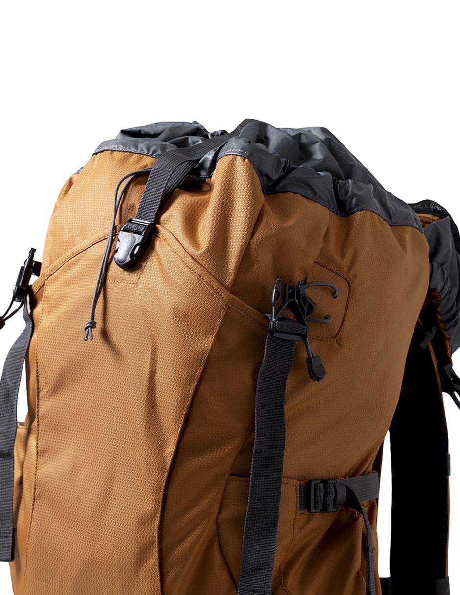 Mochila de hiking 8