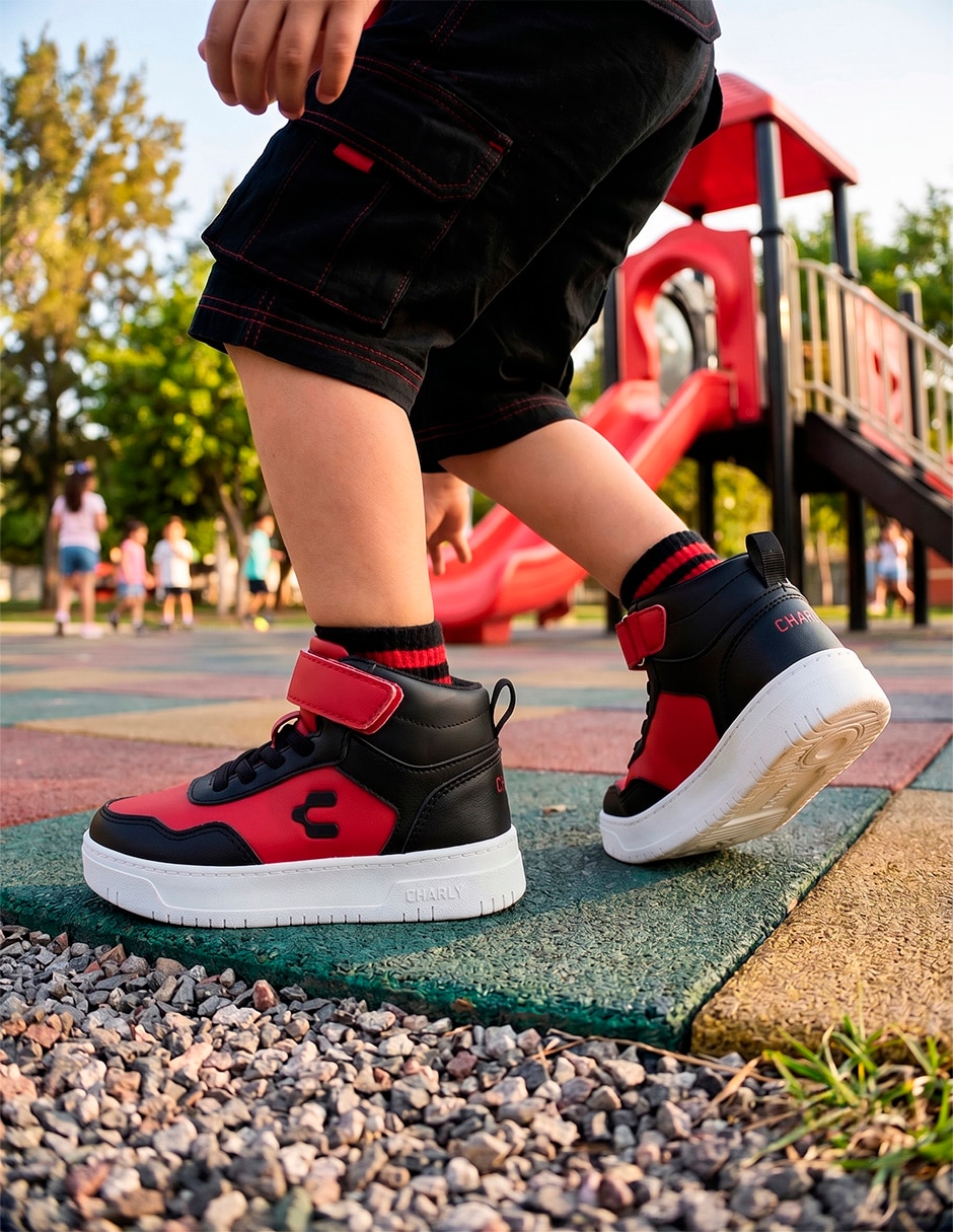 Tenis para niño urbano