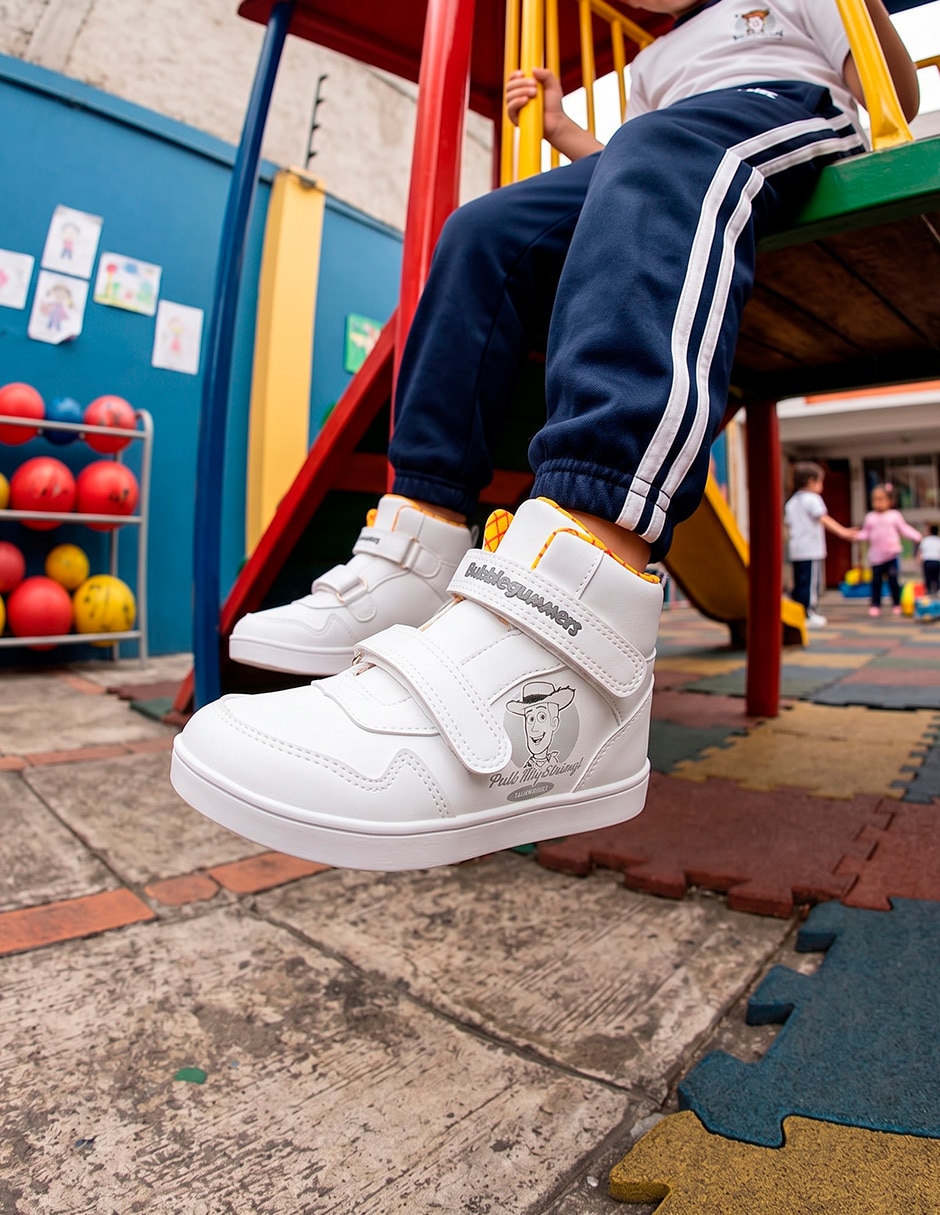 Tenis para niño disney sheriff woody Tenis para niño disney sheriff woody