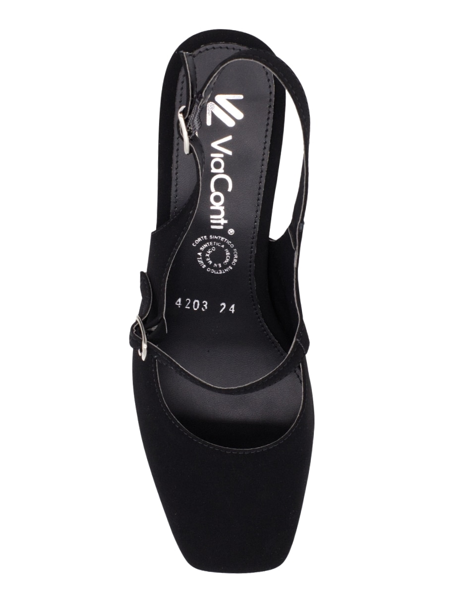 Zapatilla de charol 2