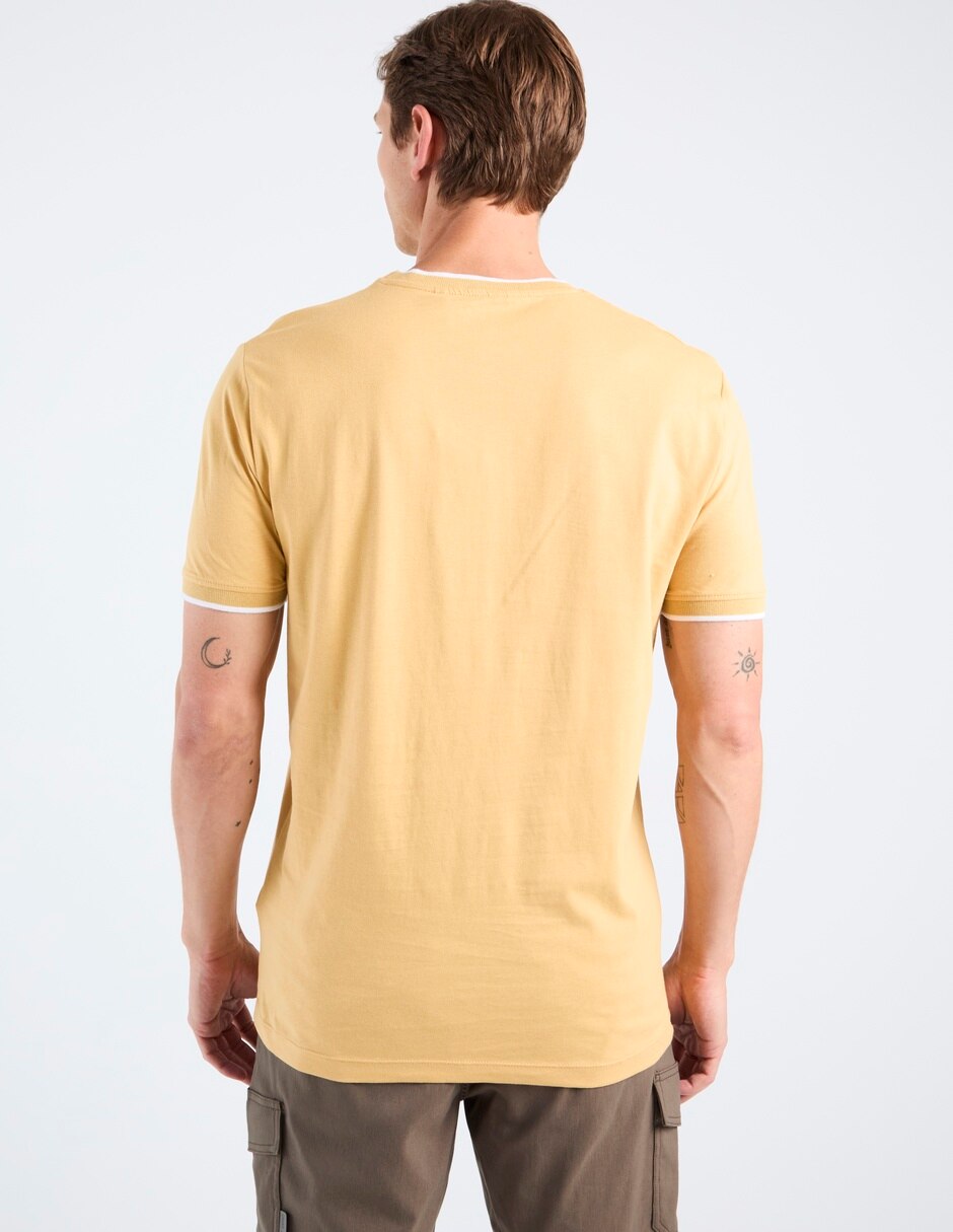 Playera cuello redondo para hombre 6